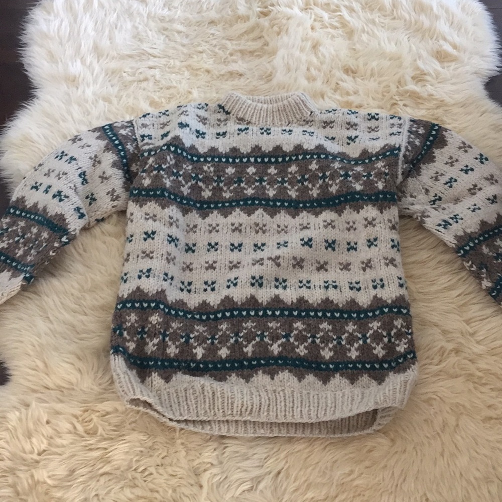 Knit sweater